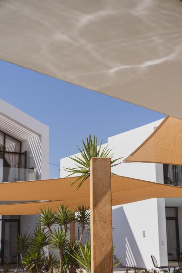 فندق Cavo Vezal (Adults Only) لاغاناس المظهر الخارجي الصورة
